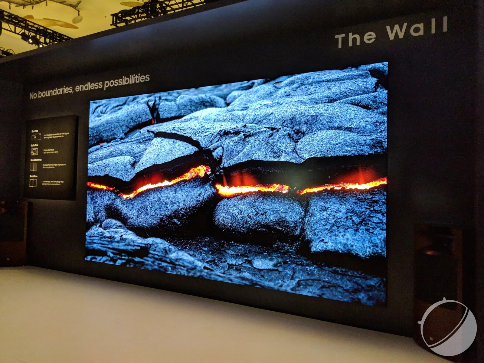Volkanoo LED Displays